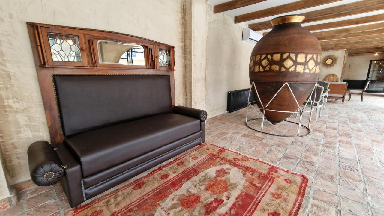 Giorgi Ushikishvilis Chateau-Marani Akhmeta Extérieur photo