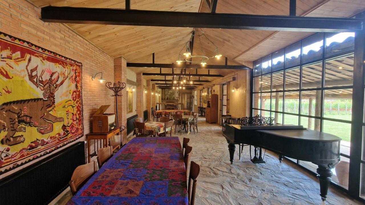 Giorgi Ushikishvilis Chateau-Marani Akhmeta Extérieur photo